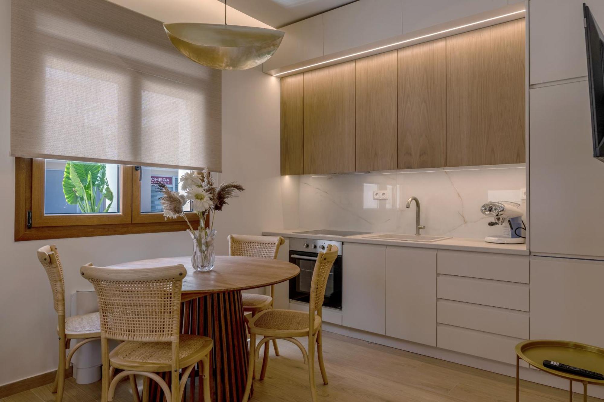 Avli Villa เปรเวซา ภายนอก รูปภาพ