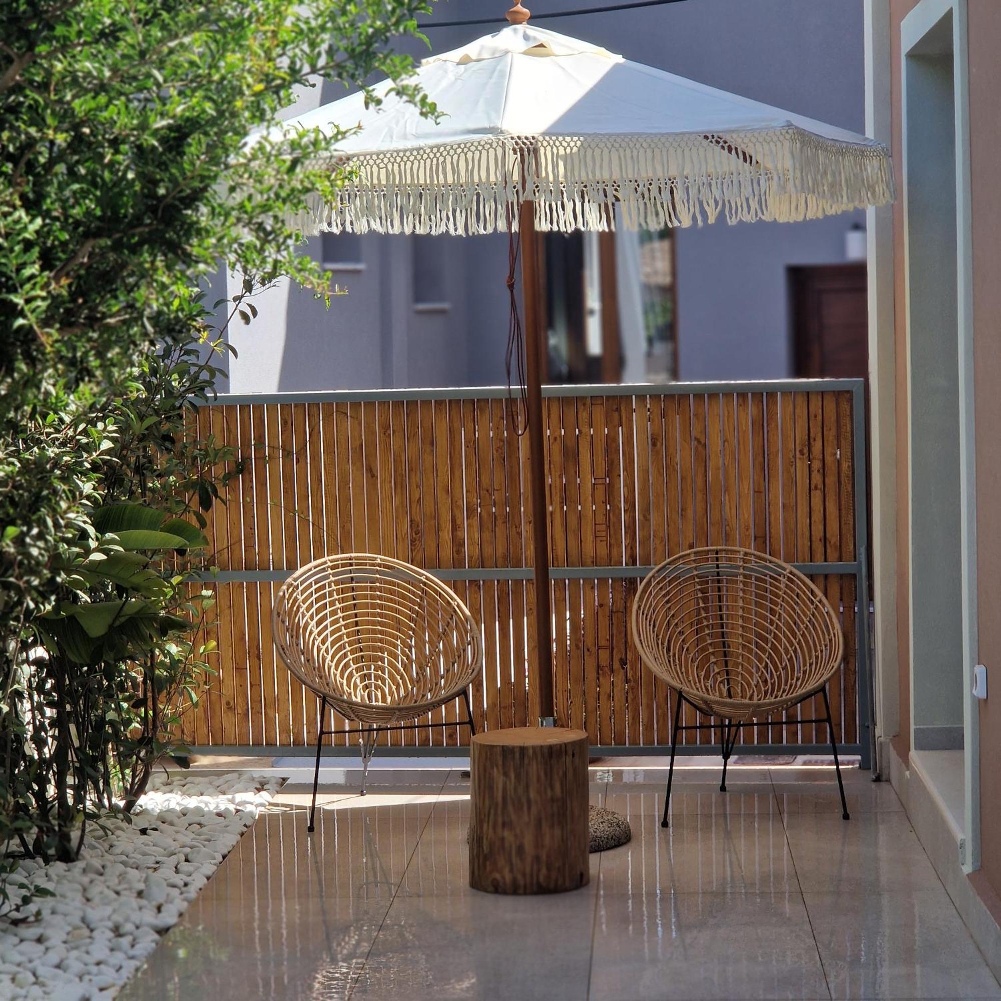 Avli Villa เปรเวซา ภายนอก รูปภาพ